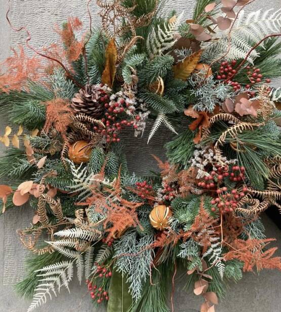 Festive woodland wreath